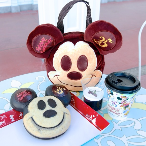 Mickey Mouse Bread Plush Mini Bag Tokyo Disney - Picture 1 of 7
